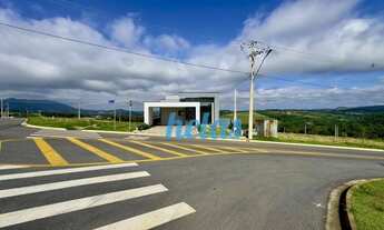 Imagem 4: CASA TÉRREA COM 182m² À VENDA POR R$ 1.750.000,00 NO CONDOMÍNIO ELEMENTUM - ATIBAIA/SP