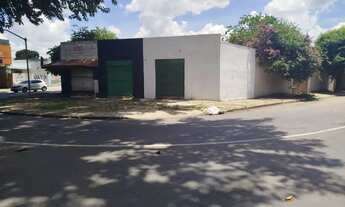 Imagem: Área comercial no Setor Coimbra