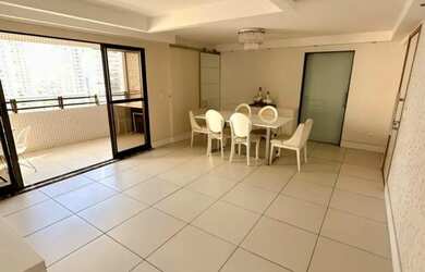 Imagem 2: Apartamento com 3 quartos e móveis projetados no Altiplano