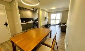 Imagem 3: Apartamento com 3 quartos, no Balneário Tropical com 80m2