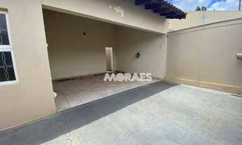 Imagem 2: Casa com 3 quartos, 1 suíte, 2 vagas, 120 m² - venda por R$ 590.000 ou aluguel por R$ 2.60