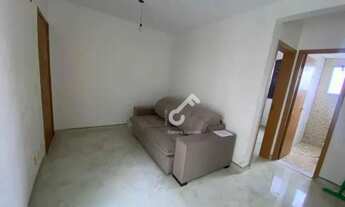 Imagem 3: PARQUE SOLAR DAS PALMEIRAS, Abrantes. Apartamento (escadas) 2º andar composto de 2 quartos