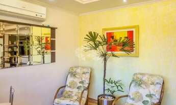 Imagem 7: Casa térrea com 4 dormitórios no bairro Teresópolis em Porto Alegre