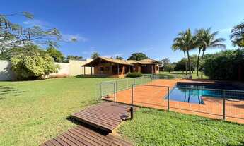 Imagem 2: Casa no condomínio Shangri-lá para venda