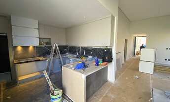 Imagem 6: Casa de condomínio térrea com 187 metros na Vila do Golf