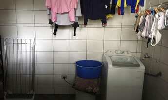 Imagem 2: Sobrado para Venda em São Paulo, Vila Rica, 5 dormitórios, 1 suíte, 4 banheiros, 3 vagas