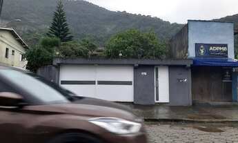 Imagem 2: Casa para Venda em Caraguatatuba, Sumaré, 3 dormitórios, 1 suíte, 3 banheiros, 2 vagas