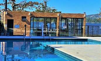 Imagem: Casa de 3 suítes em Condomínio Frente