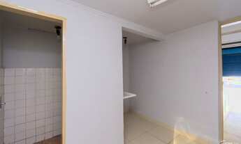 Imagem 7: Galpão / depósito com aluguel por R$1.300 /mês