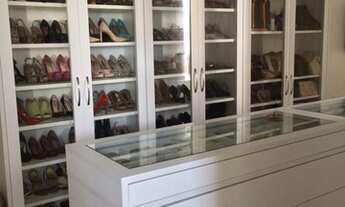 Imagem 4: Apartamento para venda possui 245 metros quadrados com 4 quartos