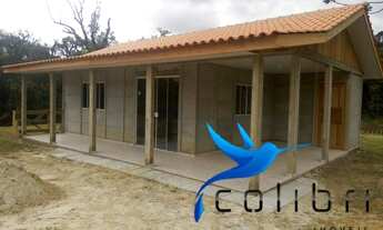 Imagem: Linda chácara com casa em alvenaria em