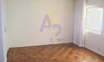 Imagem 3: Apartamento espaçoso em bom estado. Com 140m², muito bem localizado no Jardim América