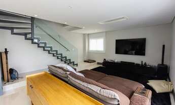 Imagem 7: Cobertura duplex mobiliada para venda possui 280 metros quadrados com 3 quartos