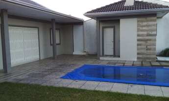 Imagem 3: Casa para venda tem 250 metros quadrados com 4 quartos em Centro - Capão da Canoa - RS