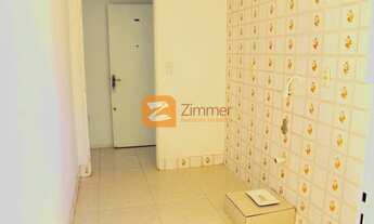 Imagem 7: PORTO ALEGRE - Apartamento Padrão - JARDIM CARVALHO