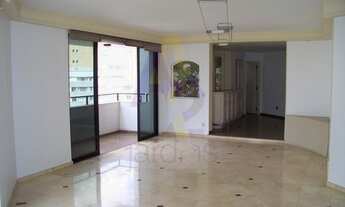 Imagem 2: Apartamento em ótimo estado com 4 dormitórios e 2 suítes com ar condicionado, varanda e 4