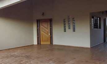 Imagem 2: Sobrado com 4 dormitórios à venda, 268 m² por R$ 980.000,00 - Coronel Antonino - Campo Gra