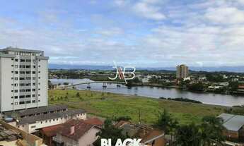 Imagem 6: Apartamento mobiliado de 4 dormitórios à venda na Praia Grande em Torres/RS