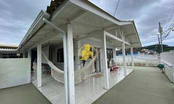 Imagem: Ampla casa 4 quartos c/moveis na Forquilhinhas