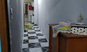 Imagem 3: Casa para venda possui 118 metros quadrados com 2 quartos em Parque Meia Lua - Jacareí - S