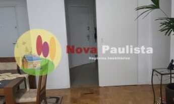 Imagem 3: Apartamento com 2 Quartos à Venda, 96 m² por R$ 730.000