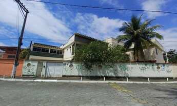 Imagem 4: Oportunidade em Muriqui, casa ampla de 4 qts com 204 m2 construídos quadra da praia