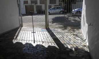 Imagem 2: Boa localização, casa térrea com 3 dormitórios,sala,cozinha e 2 vagas!!