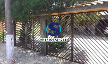 Imagem 2: Vende-se casa no centro de Ouroeste - SP