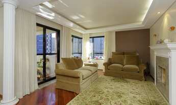 Imagem 4: Apartamento mobiliado com 4 quartos sendo 2 suítes em Água Verde - Curitiba - PR