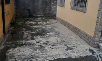 Imagem: Casa e uma quitinete