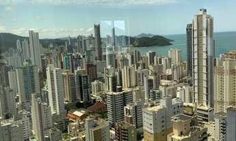 Imagem 7: Duplex para venda possui 277 metros quadrados com 4 quartos em Centro - Balneário Camboriú