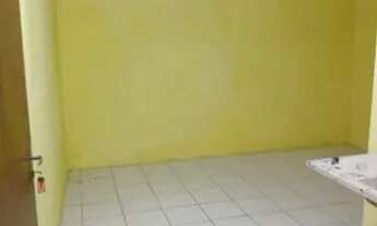 Imagem 6: Casa 1/4 kitinet com água e luz incluso