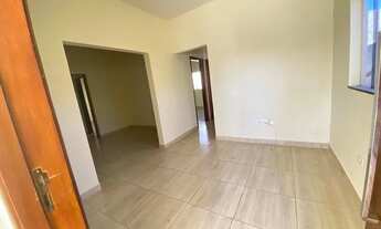 Imagem 6: Sobrado para aluguel possui 236 metros quadrados com 3 quartos