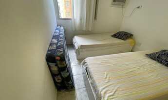 Imagem 4: Apartamento dois dormitórios disponível para feriados de abril Guarujá enseada