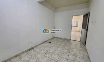 Imagem 2: Casa Cj. Castelo Branco - 3 Quartos (2 Suítes) - Parque 10 de Novembro