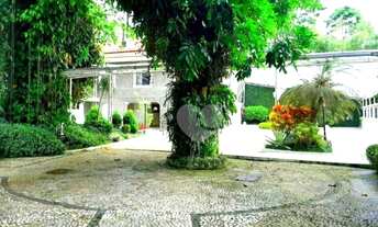 Imagem: LOPES ENJOY VENDE Casa com 5 quartos à