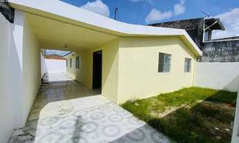 Imagem 2: Casa à venda com 200m² e 3 quartos em Cidade Universitária - Maceió - AL