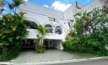 Imagem 3: Casa espaçosa com lazer completo no condomínio Arcobaleno, a venda!