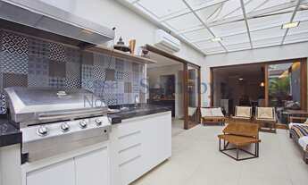 Imagem 3: Casa moderna com espaço gourmet em localização apreciada