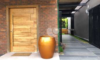 Imagem: LOPES ENJOY VENDE Casa com 3 dormitórios