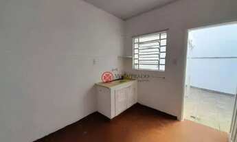 Imagem 4: AMPLA CASA COM 3 DORMITÓRIOS. LOCAÇÃO RESIDENCIAL OU COMERCIAL