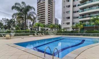 Imagem: Apartamento com sala, varanda, 2 quartos