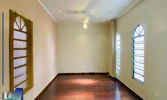 Imagem 2: RIBEIRÃO PRETO - Casa Padrão - JARDIM SÃO JOSÉ