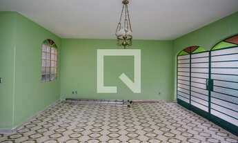 Imagem 2: Casa para Aluguel - Havaí, 4 Quartos, 360 m2