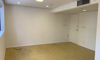 Imagem 3: Sala/Conjunto para aluguel possui 30 metros quadrados com 1 quarto