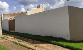 Imagem 2: Linda Casa de Esquina (Espaçosa)