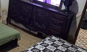 Imagem 2: Casa no centro da figueira