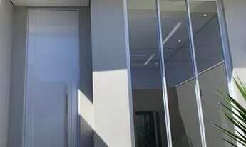 Imagem 4: Casa de 215 m² todos os quartos são suites e piscina no Parq.Universitário