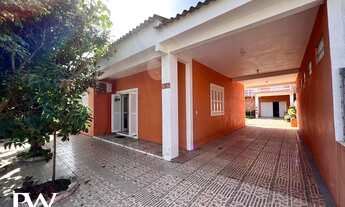 Imagem: CASA COM 06 DORMITÓRIOS PRÓXIMO AO MAR