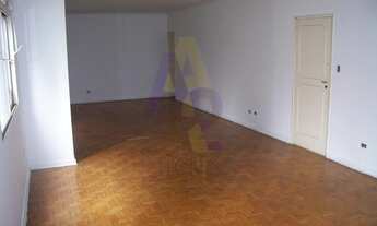 Imagem 4: Apartamento espaçoso com 158m² e 2 vagas de garagem. Excelente oportunidade próximo à Aven